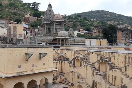 A Tour Of Amber Palace (Amer City) & Panna Meena Kund