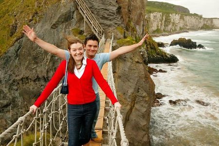 Shore Excursion: Giants Causeway Tour From Belfast Port (Extra Leg Room Bus)