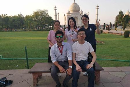 Sunrise Taj Mahal, Agra Fort & Baby Taj Tour from Delhi by Car