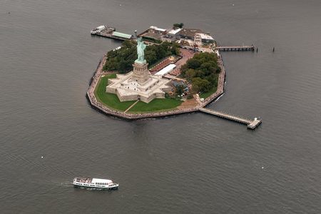 NYC TourPass: Statue of Liberty, Ellis Island & 9/11 + Cruise