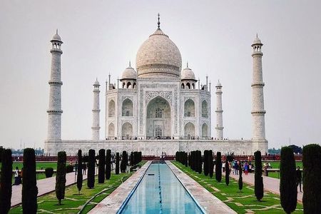 Tajmahal Day Tour By Car from Delhi included Agra Fort and Baby Taj.