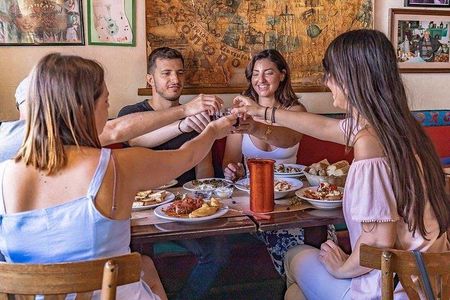 Heraklion for Foodies Tour: Private Culinary Experience