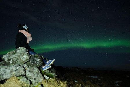 All-inclusive very small group Northern lights with photographs 