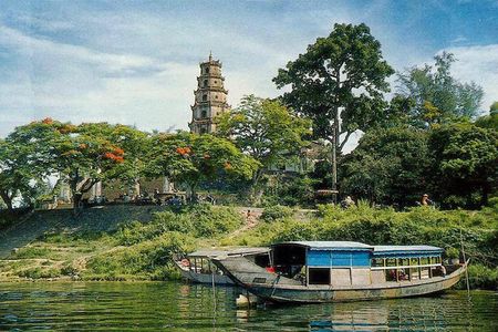 Hue Imperial City Highlights and boat trip: PRIVATE Full-day Tour from Da Nang