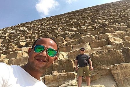 Giza Pyramids and Sphinx half day tour