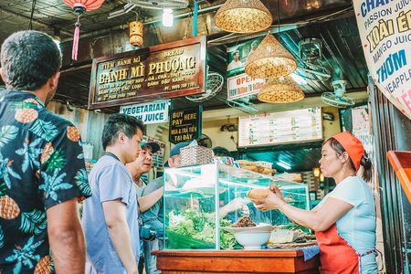 Essential Hoi An Food Tour (5 hours) from Hoi An – Half Day