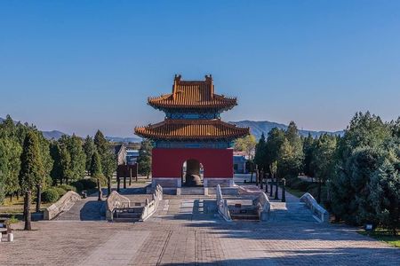 Mutianyu Great Wall and Ming Tomb Self-Guide Trip With English Speaking Driver