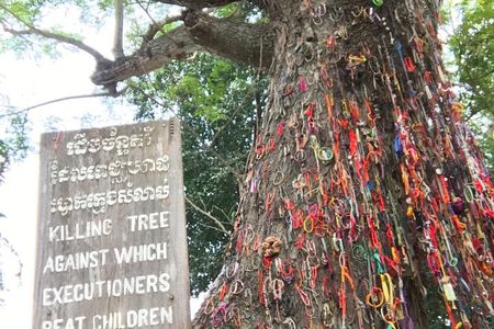 Khmer Rouge, genocide museum &killing field tour