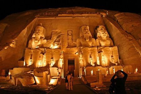  4 Days Nile Cruise luxor/Aswan/ +1 day cairo ,minimum 2 persons 