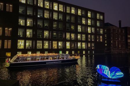 Amsterdam Light Festival Canal Cruise - Mulled Wine Included