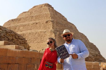 All Inclusive: Day Tour to Giza Pyramids, Saqqara and Dahshur