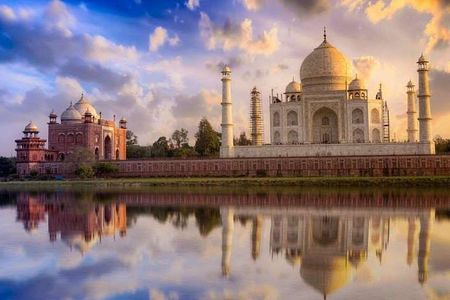 4 Day Golden Triangle Tour(Taj Mahal at Sunset/Sunrise) - Delhi Agra Jaipur Tour