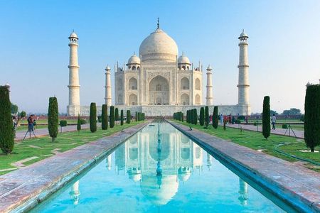 Same Day Agra Tour by Gatimaan Express
