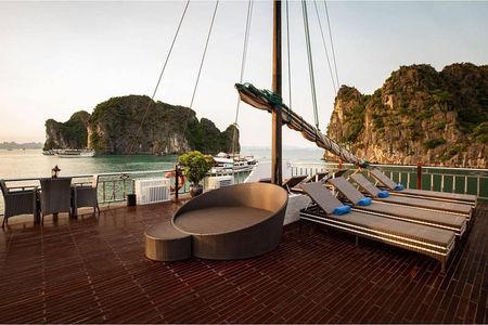 2 Days Overnight on Garden Bay Cruise 