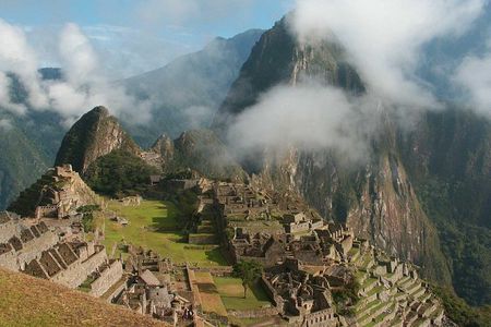 Inca Trail 4 days to Machu Picchu 