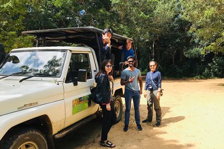 Safari at Wilpattu National Park from Negombo (Private Day Tour)