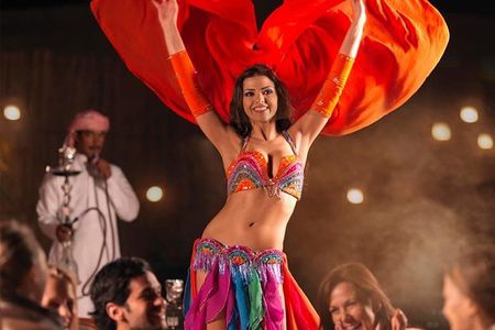 Dubai Desert Safari-BBQ Dinner, Belly Dance, Fire show