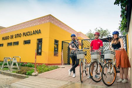 Lima Urban Bike Tour in Miraflores and San Isidro