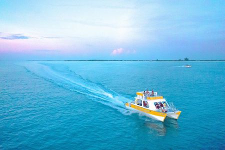 Full Day Private Boat Charter at Grace Bay, Providenciales