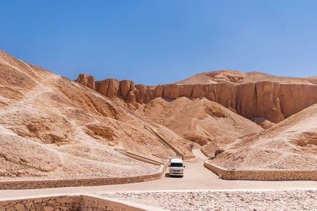  Half Day Tour :Valley of Kings and Hatshepsut West Bank of Luxor