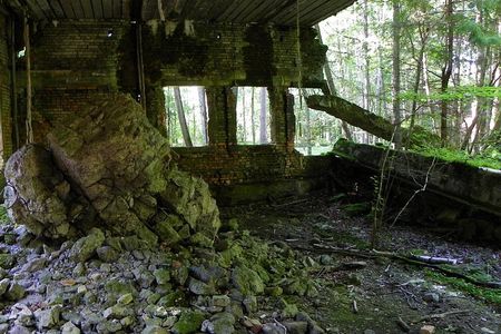 Wolfs Lair "Hitler's Headquarters" - Full Day Tour from Warsaw by private car
