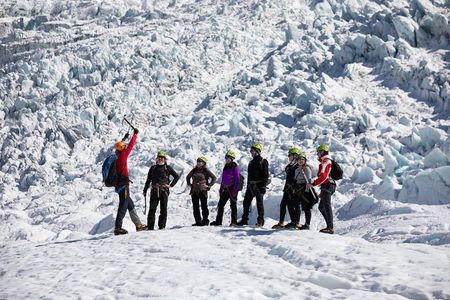 Skaftafell Glacier Hike 3-Hour Small Group Tour 