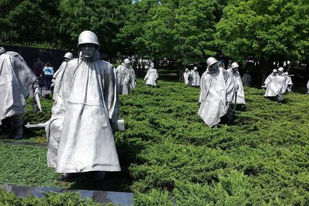 museum visit Us capitol City Tour Cruise cherry blossom 10 hours 