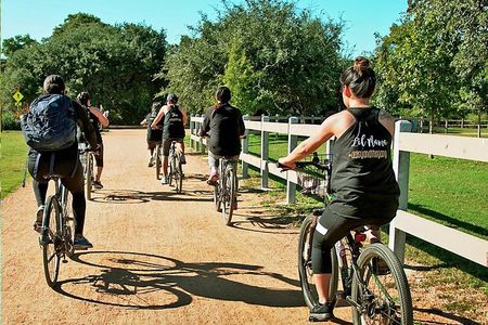 Town Lake Trail Bike Tour in Austin
