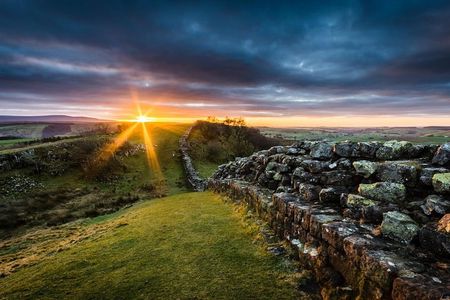 Hadrian's Wall - Full Day - Up to 4 People