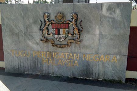 Kuala Lumpur City Tour include Batu Caves