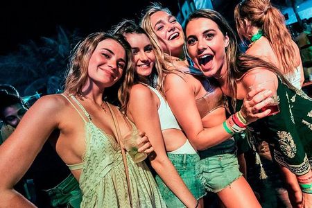 Mandala Beach Night Cancun - Unlimited Drinks