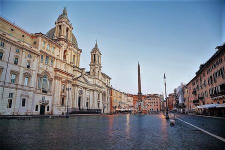 Rome at Sunrise Walking Tour: Pantheon Trevi Fountain & Breakfast
