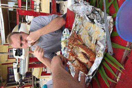 Premium Private Fishing, Snorkelling and Beach cookout tour in San Pedro,Belize