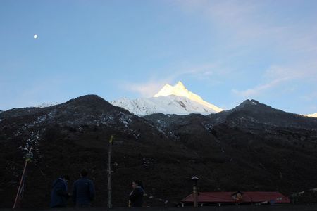 13 Days Manaslu Trekking in Nepal from Kathmandu