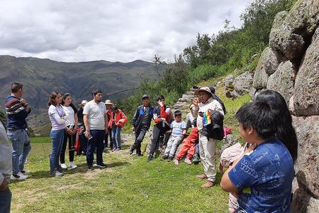 Tour Valle Sur Cusco Tipon, Pikillacta and Andahuaylillas