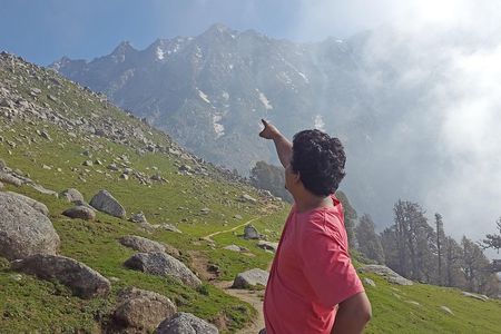 Indrahar Pass Trek