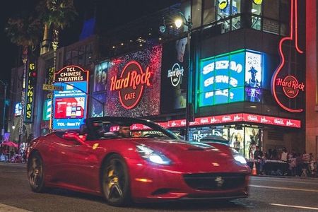 1Hr Driving Tour: From Hollywood to Beverly Hills in Ferrari