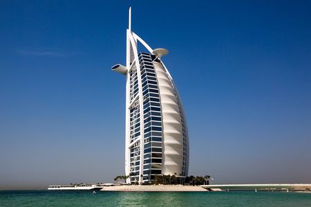 2 Days-Dubai City Tour with Desert Safari and Abu Dhabi City Tour
