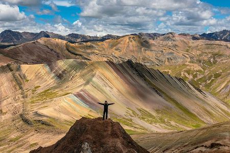 Palccoyo Rainbow Mountain Trek Day Tour from Cusco