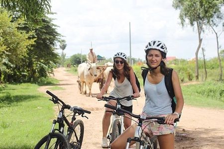 The Mekong Island Biking Tour and Lunch with farmers