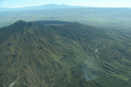 2 Days Tour :Mt.Longonot Hiking TOUR &Hells Gate Bicycle Riding