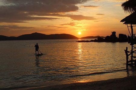 Private Phi Phi Islands Sunrise Tour Speedboat Charter