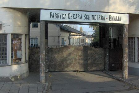 Krakow: Skip the line Oskar Schindler’s Museum Private Tour