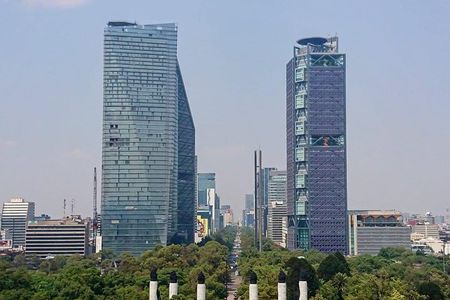 Discover Mexico City by Bike: Chapultepec to Downtown Tour!