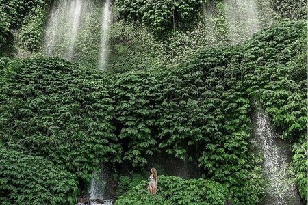 Day Trip Waterfall (Benang Kelambu, Benang Stokel, Sesere)