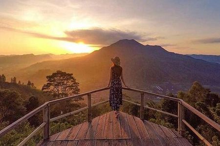 Bali Sunrise & Beautiful Fog Scenery - Pinggan Tour