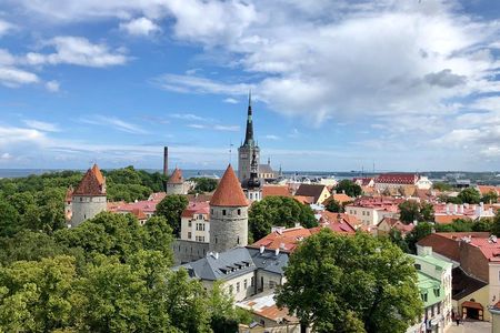 Explore Tallinn in 60 minutes with a Local
