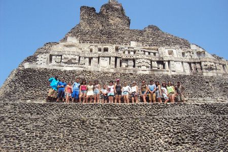 Xunantunich Mayan Site Tour with lunch from Belize City