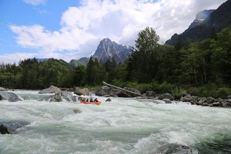 Skykomish River Class IV-V Whitewater Rafting Seattle
