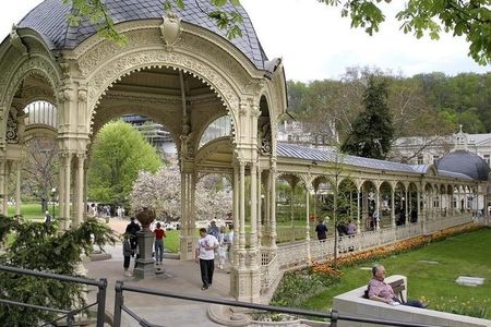 Karlovy Vary Day Trip from Prague